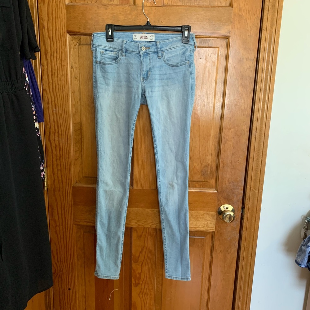 HOLLISTER SUPER SKINNY JEANS 3R W26 L31